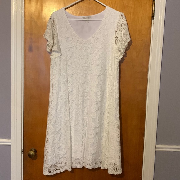 dana buchman lace dress Dana Buchman Navy Blue Lace cocktail Dress Size